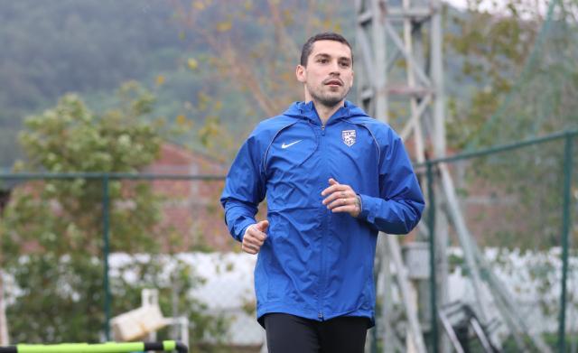 开运体育app官方下载-涉外冬窗即将关闭!中超5队全华班?仅三镇外援到齐