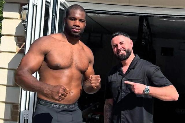 开云app安全-杜布瓦愿赴德挑战卡巴耶尔,张志磊实为其复出调整赛对手|拳王|世界拳王|琼斯|WBC|比赛_新浪体育_新浪新闻