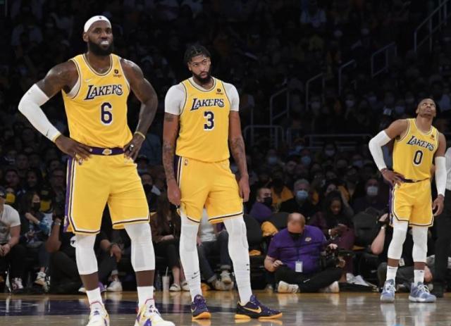 开云app安全-湖人下季三核不变 管理层表示不愿送出更多选秀权